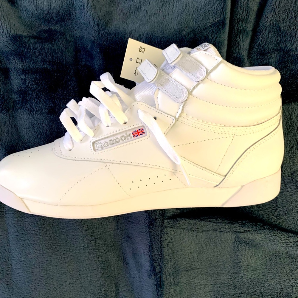 Women’s size 11 Reebok hi top